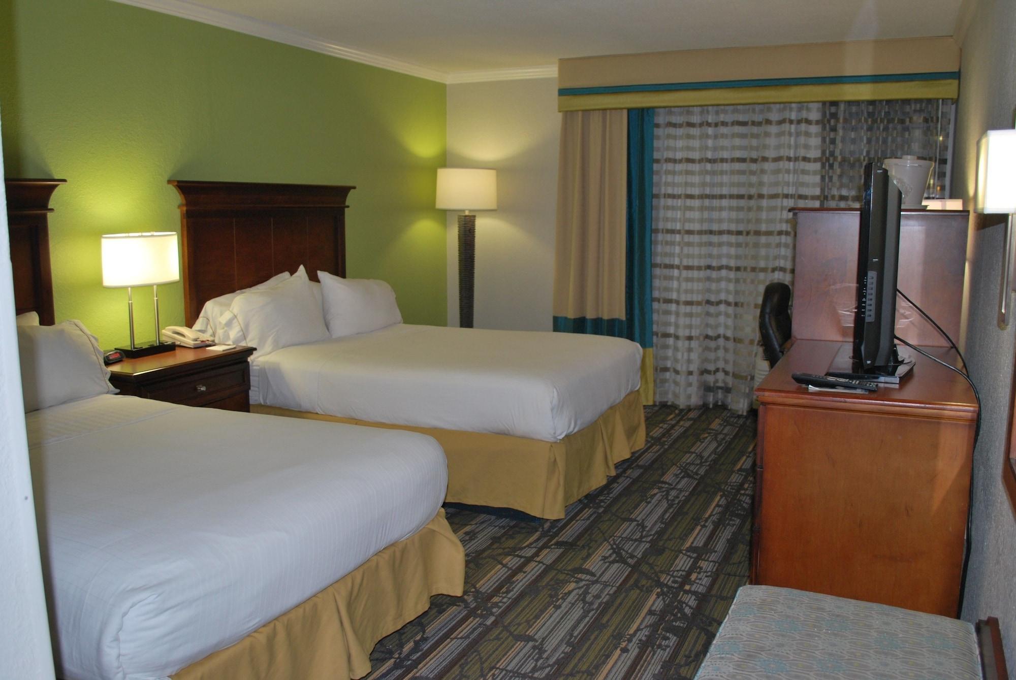 Wyndham Garden Summerville Exterior photo