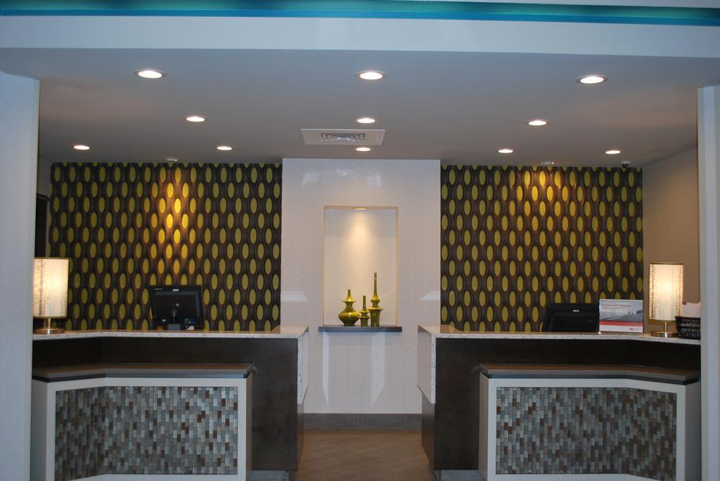 Wyndham Garden Summerville Exterior photo