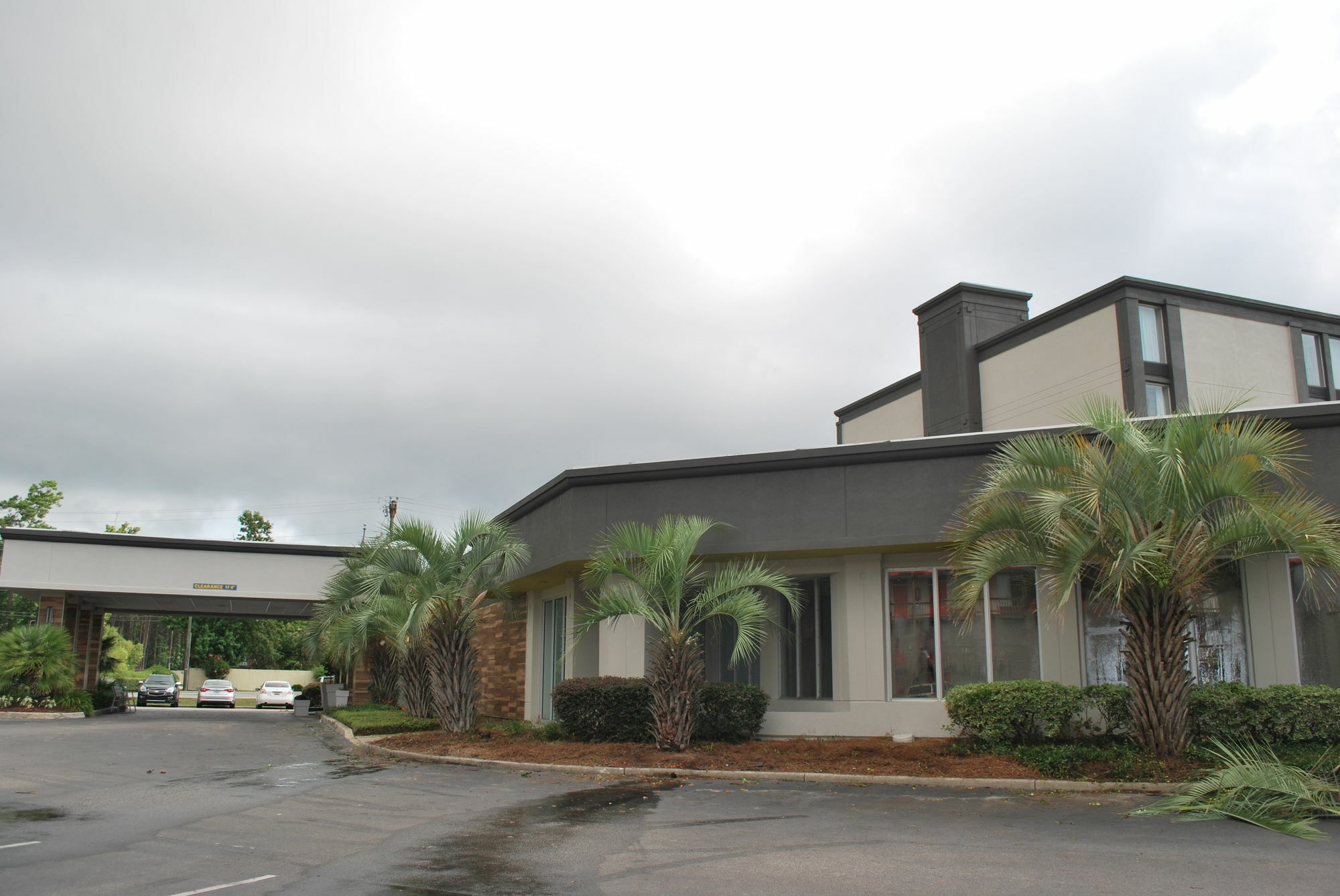 Wyndham Garden Summerville Exterior photo